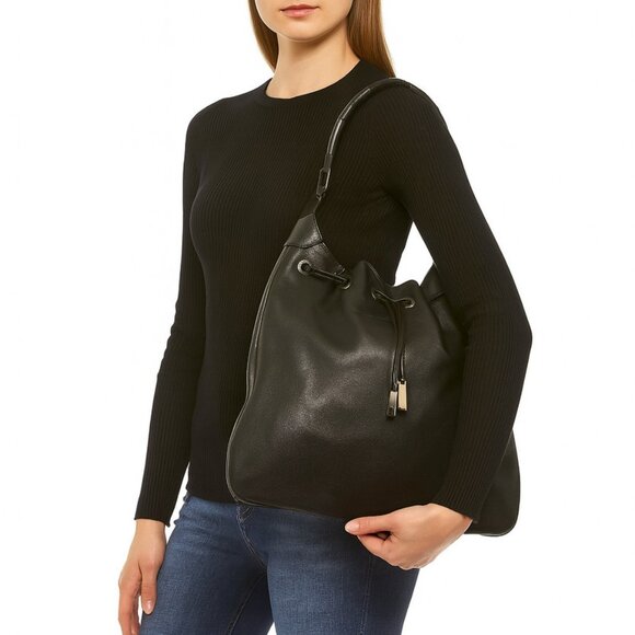 Gucci Black Bamboo Drawstring Leather Shoulder Bag, Pre-owned - Picture 3 of 11